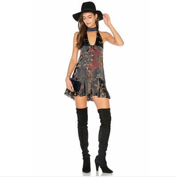 Lady Love Cutout Printed Sleeveless Tunic Top-Navy - Picture 1 of 6